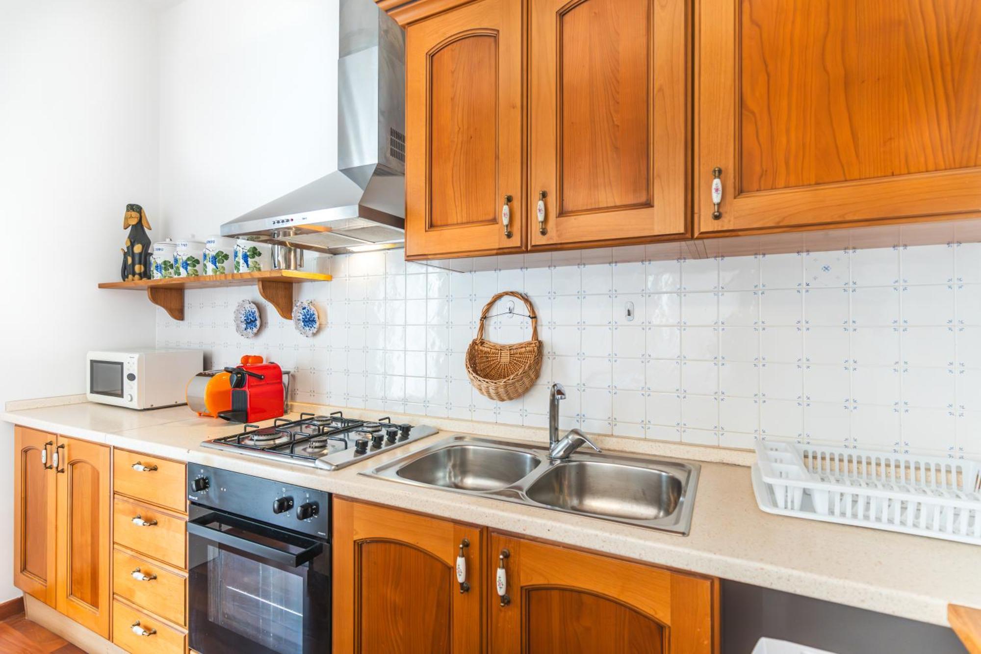 3 Bedroom 1 Bt Flat Balcony A/c Wi-fi Appartement *