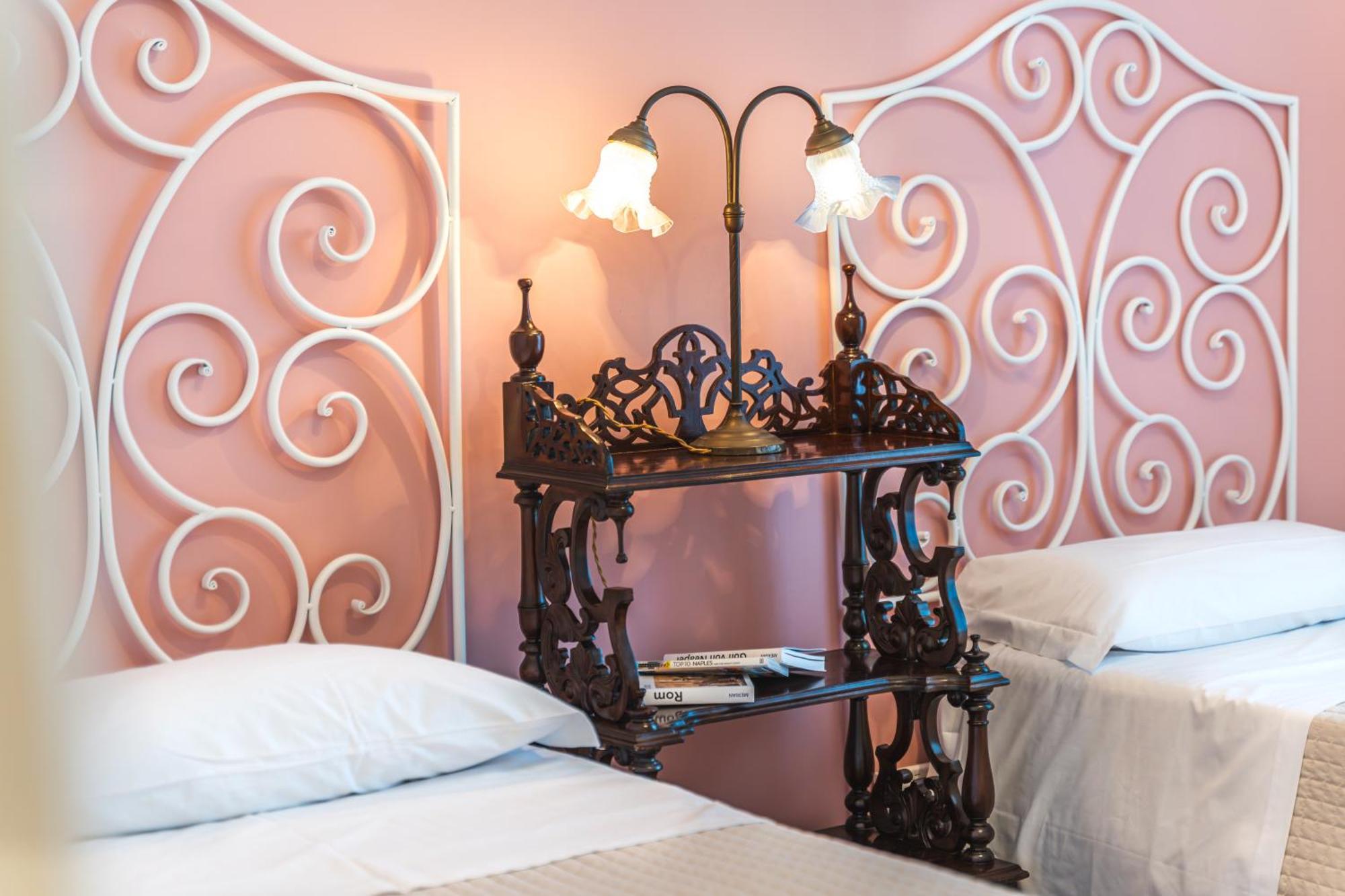 3 Bedroom 1 Bt Flat Balcony A/c Wi-fi * Sorrente